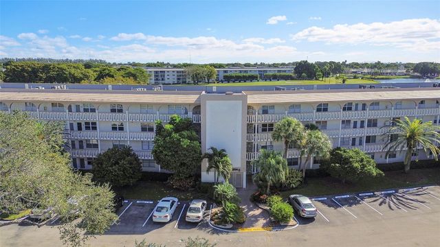 3204 Portofino Point N4, Coconut Creek, FL 33066