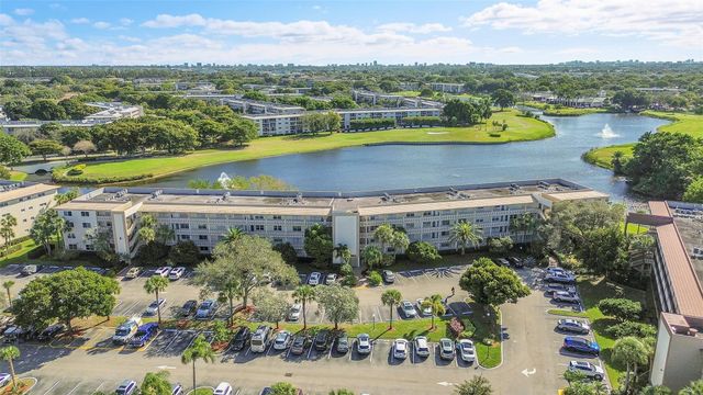 3204 Portofino Point N4, Coconut Creek, FL 33066