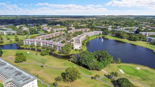 3204 Portofino Point N4, Coconut Creek, FL 33066