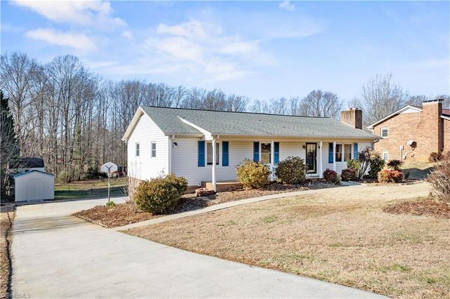 103 Lois Lane, Lexington, NC 27295