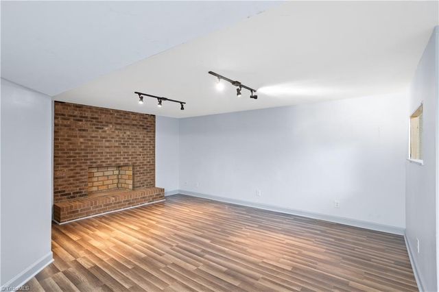 103 Lois Lane, Lexington, NC 27295