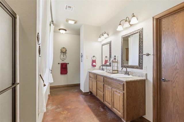 518 E Cedar Drive, Tuttle, OK 73089