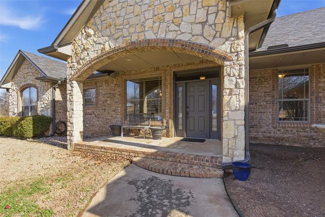 518 E Cedar Drive, Tuttle, OK 73089