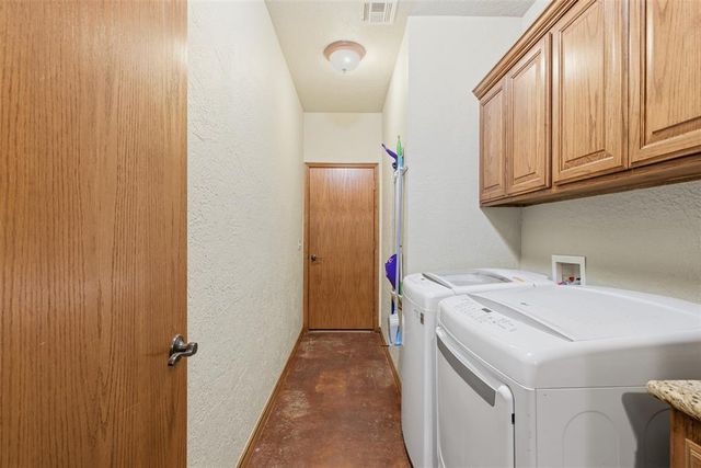 518 E Cedar Drive, Tuttle, OK 73089