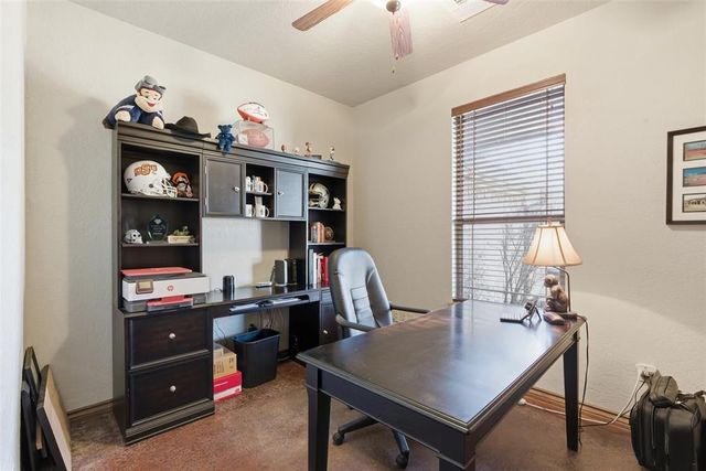 518 E Cedar Drive, Tuttle, OK 73089