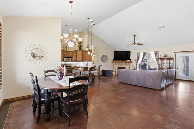 518 E Cedar Drive, Tuttle, OK 73089