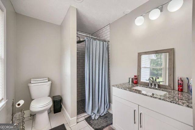 5042 Stephens Drive SW, Lilburn, GA 30047