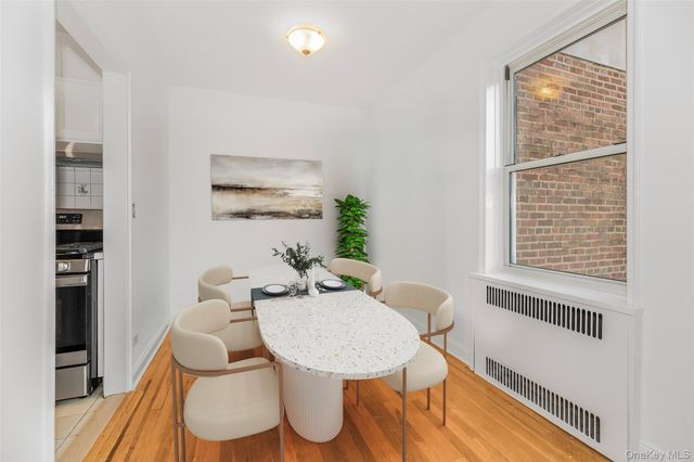 766 Palmer Road 2D, Bronxville, NY 10708