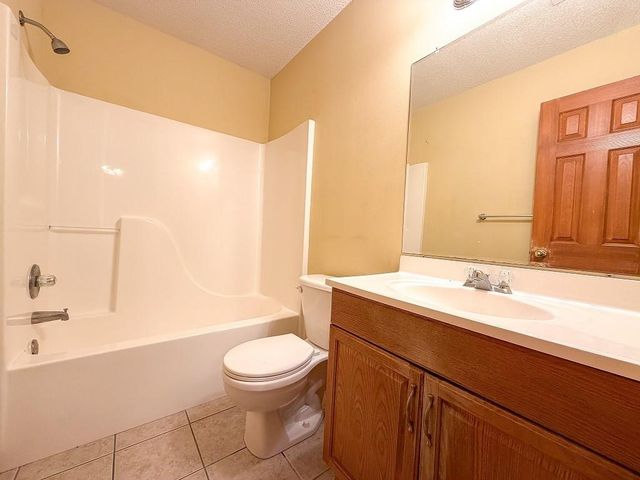 2544 Oakmont Court, Mobile, AL 36605