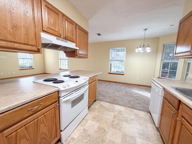 2544 Oakmont Court, Mobile, AL 36605