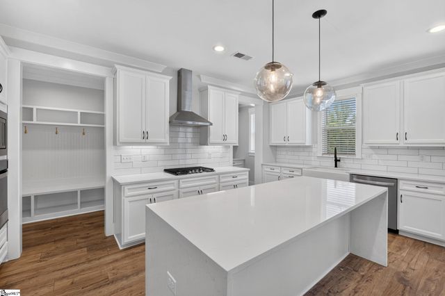 200 Coppa Court, Fountain Inn, SC 29644