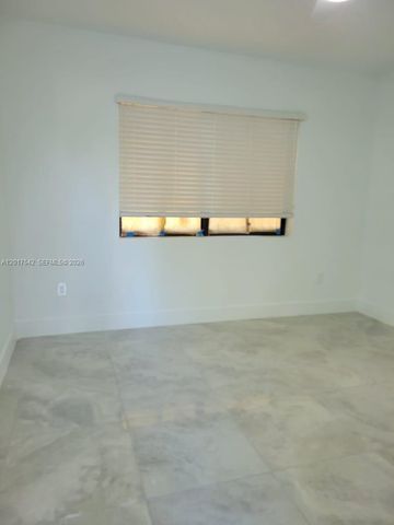 1725 Calais Dr 6, Miami Beach, FL 33141