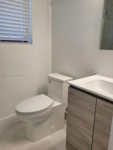1725 Calais Dr 6, Miami Beach, FL 33141