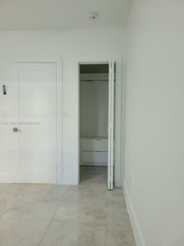 1725 Calais Dr 6, Miami Beach, FL 33141