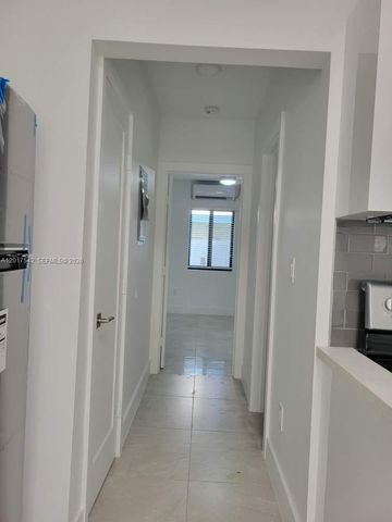 1725 Calais Dr 6, Miami Beach, FL 33141