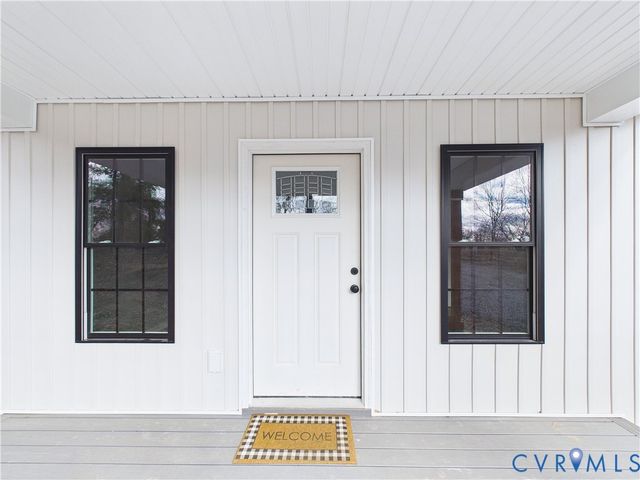 11 SPILLMAN Rd, Farmville, VA 23901