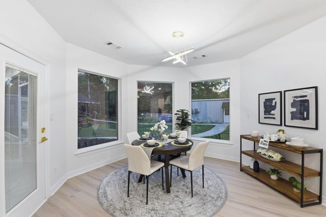 8001 Hills Parkway, Montgomery, TX 77316