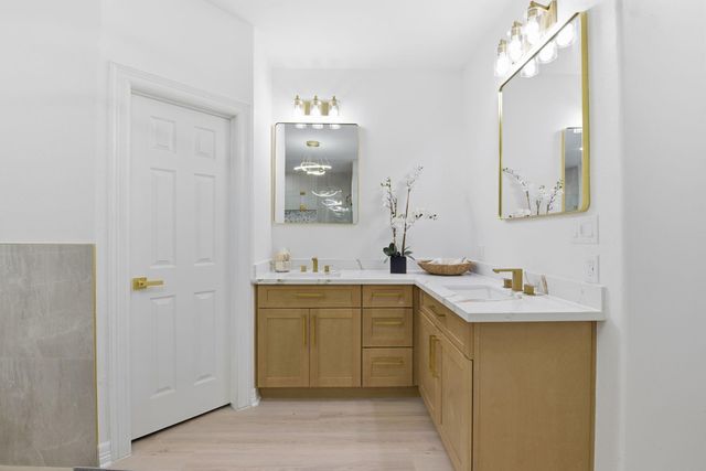 8001 Hills Parkway, Montgomery, TX 77316