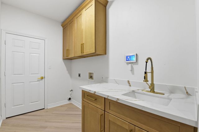 8001 Hills Parkway, Montgomery, TX 77316