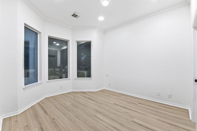 8001 Hills Parkway, Montgomery, TX 77316