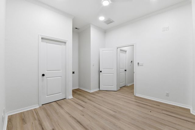 8001 Hills Parkway, Montgomery, TX 77316