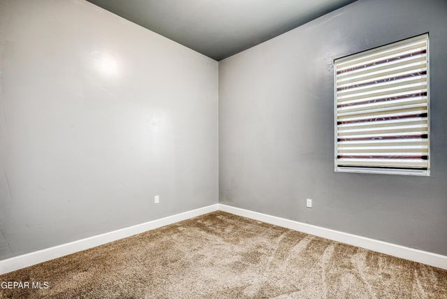 301 RIO DE JAZMIN Circle, El Paso, TX 79932