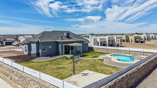 301 RIO DE JAZMIN Circle, El Paso, TX 79932