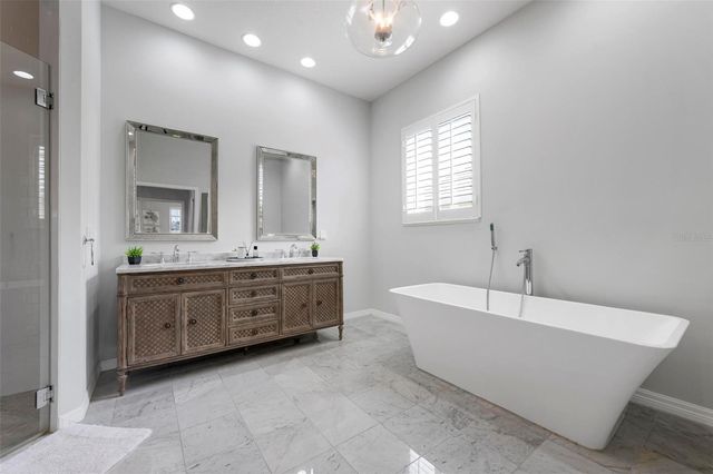 434 TREMINGHAM WAY, Venice, FL 34293