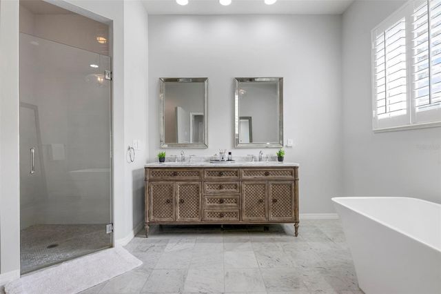 434 TREMINGHAM WAY, Venice, FL 34293