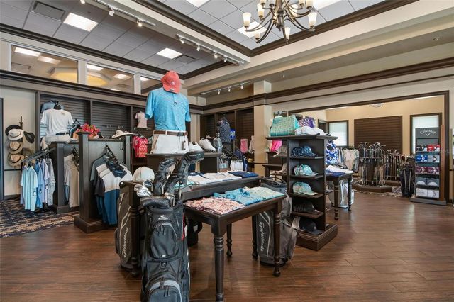 434 TREMINGHAM WAY, Venice, FL 34293