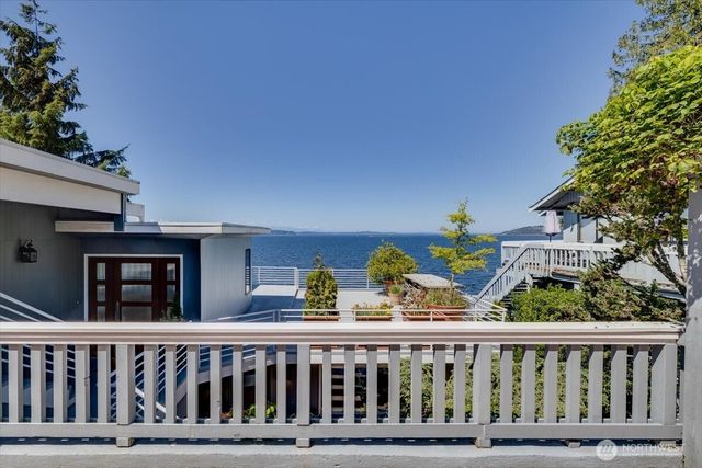 16733 Maplewild Avenue SW, Burien, WA 98166
