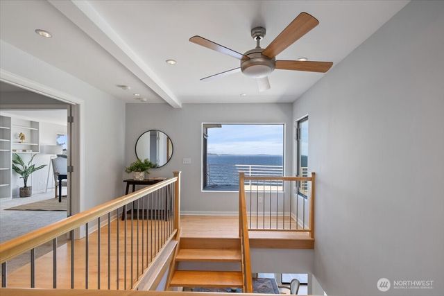 16733 Maplewild Avenue SW, Burien, WA 98166