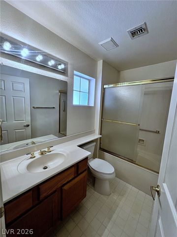 2524 Desert Glen Drive, Las Vegas, NV 89134