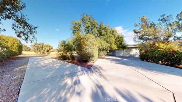 15640 Lime, Hesperia, CA 92345