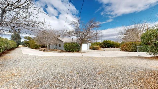 15640 Lime, Hesperia, CA 92345