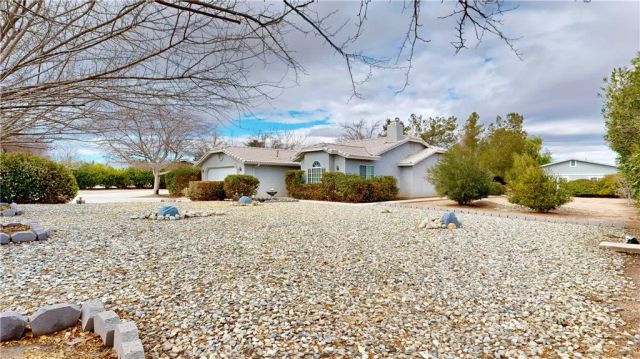 15640 Lime, Hesperia, CA 92345