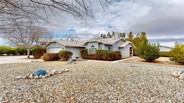 15640 Lime, Hesperia, CA 92345
