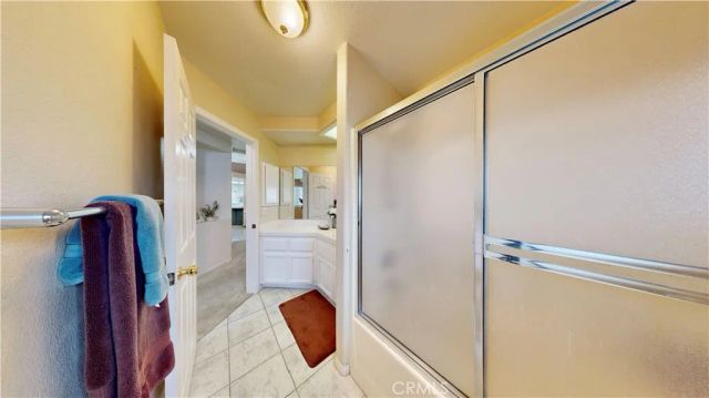 15640 Lime, Hesperia, CA 92345
