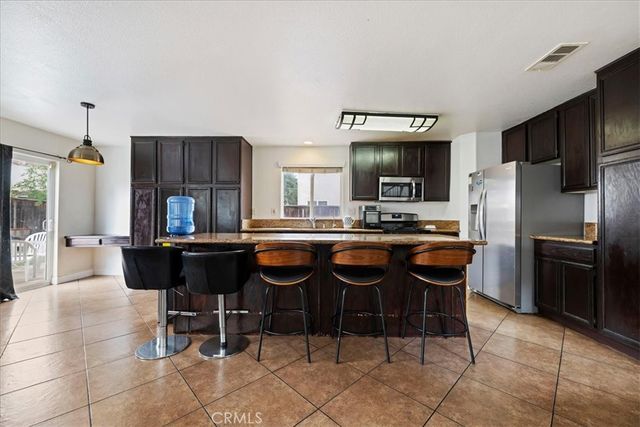 16220 Via Ultimo, Moreno Valley, CA 92551