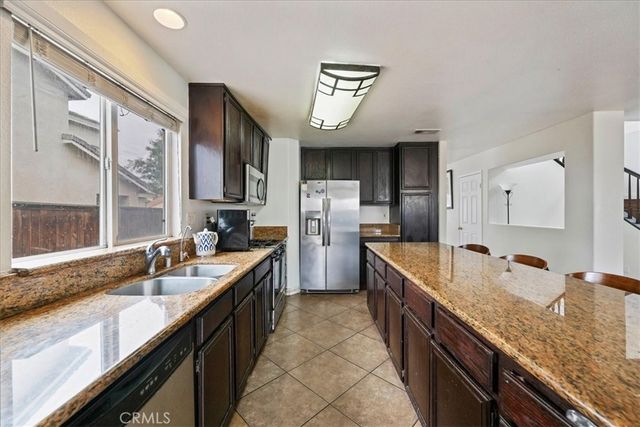 16220 Via Ultimo, Moreno Valley, CA 92551