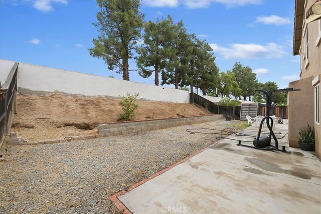 16220 Via Ultimo, Moreno Valley, CA 92551