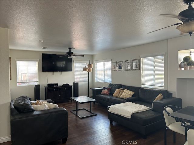 16220 Via Ultimo, Moreno Valley, CA 92551