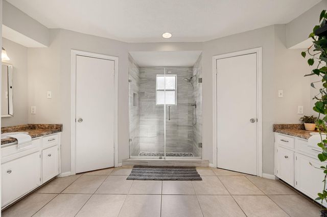 6611 Sutter Park Lane, Houston, TX 77066