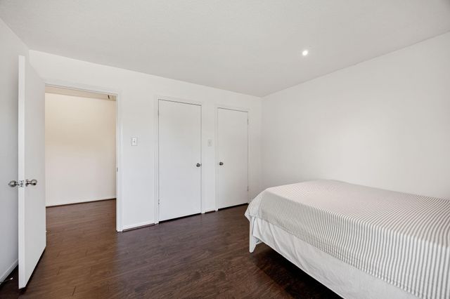 6611 Sutter Park Lane, Houston, TX 77066