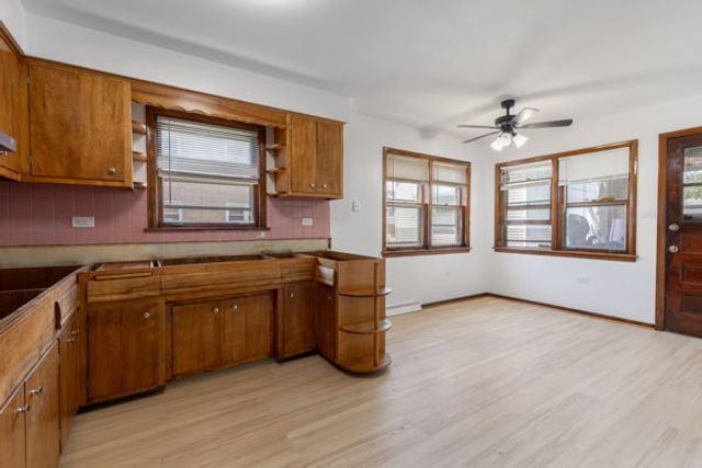 2166 N Moody Avenue, Chicago, IL 60639