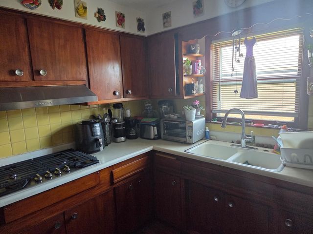 2166 N Moody Avenue, Chicago, IL 60639
