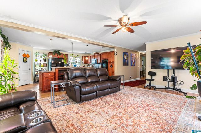 1102 WESTLAKE BOULEVARD, Bessemer, AL 35020