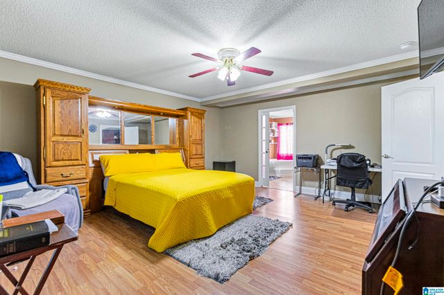 1102 WESTLAKE BOULEVARD, Bessemer, AL 35020