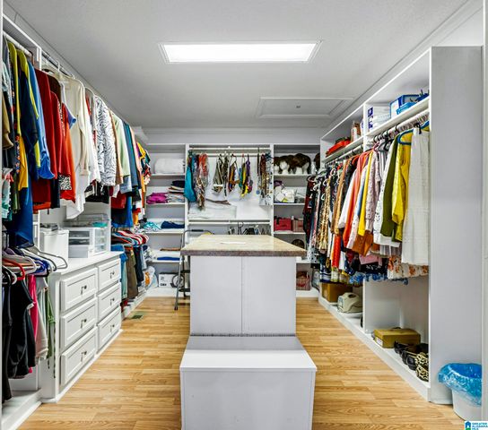 1102 WESTLAKE BOULEVARD, Bessemer, AL 35020