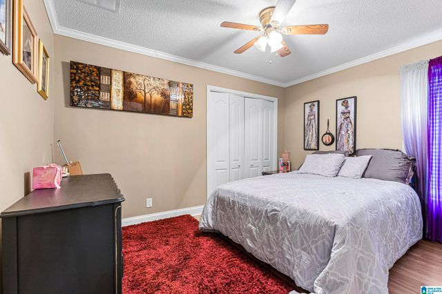 1102 WESTLAKE BOULEVARD, Bessemer, AL 35020